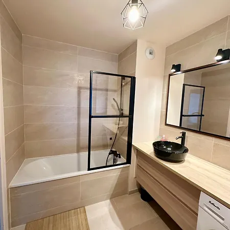 Apartment Chaleureux - *